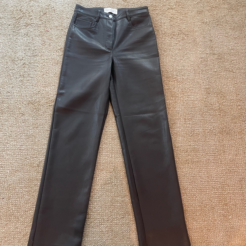 Aritzia Wilfred Gray Straight Leg Vegan leather pants